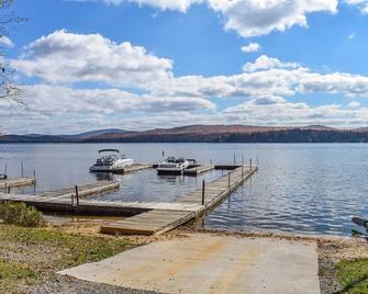 Pondside at Holiday Shores - Old Forge - Пляж