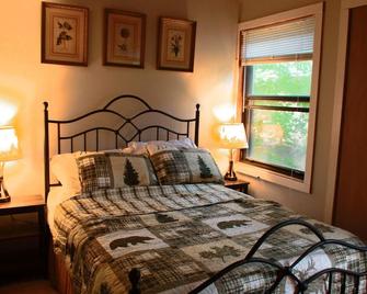 Cozybearcave At Lake Laura - Basye - Habitación