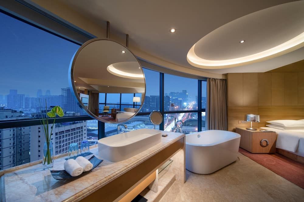 Renaissance Chengdu Hotel - Chengdu - Bad