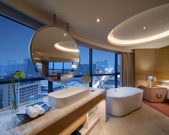 Renaissance Chengdu Hotel - Chengdu - Baño