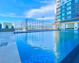 Melaka Novo 8 Residence - Jonker Street by Stayrene - Malacca - Pool