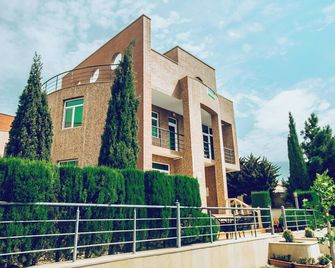 Panorama Villa Lux Hotel - Bakou - Bâtiment