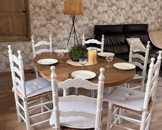 Le Cottage d'Emmy - Rose - Commes - Dining room