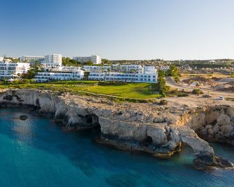 Atlantica Sungarden Beach - Ayia Napa - Pool