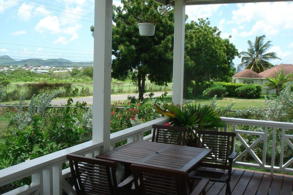 Friars Hill Cottage - Cedar Grove - Balcony