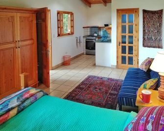 Elegant Apt + Atitlan/Volcano Views @7 Volcanes - San Marcos La Laguna - Habitación