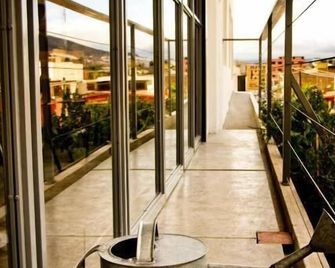 Hostal Tres Central - Tuxtla Gutiérrez - Balcony