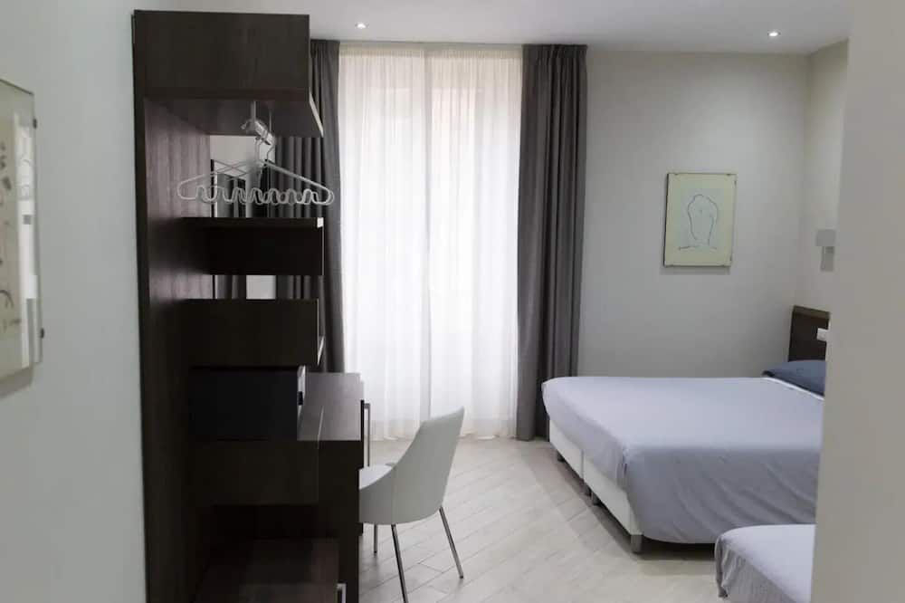 فينوستاس هوتل