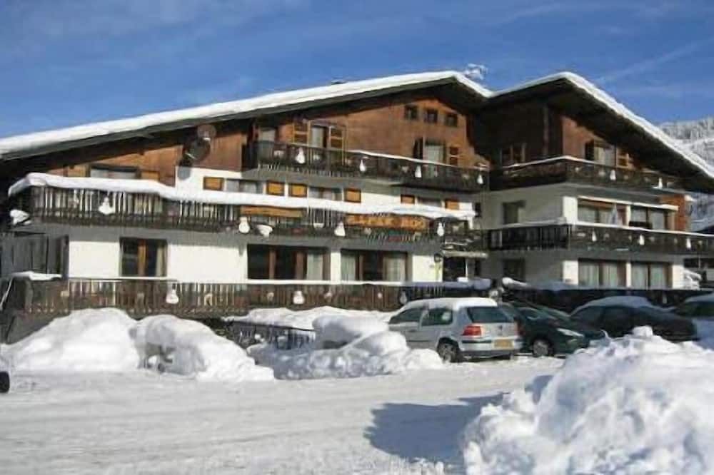 Alpen Roc - מורזין - בניין