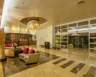 Hotel Lucerna Hermosillo - Hermosillo - Reception