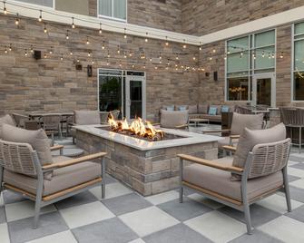 Homewood Suites by Hilton Puyallup Tacoma - Puyallup - Building