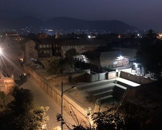 Taleju Grand Hotel - Bhaktapur - Buiten zicht