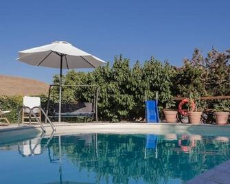 Masseria Xireni - Castellana Sicula - Pool