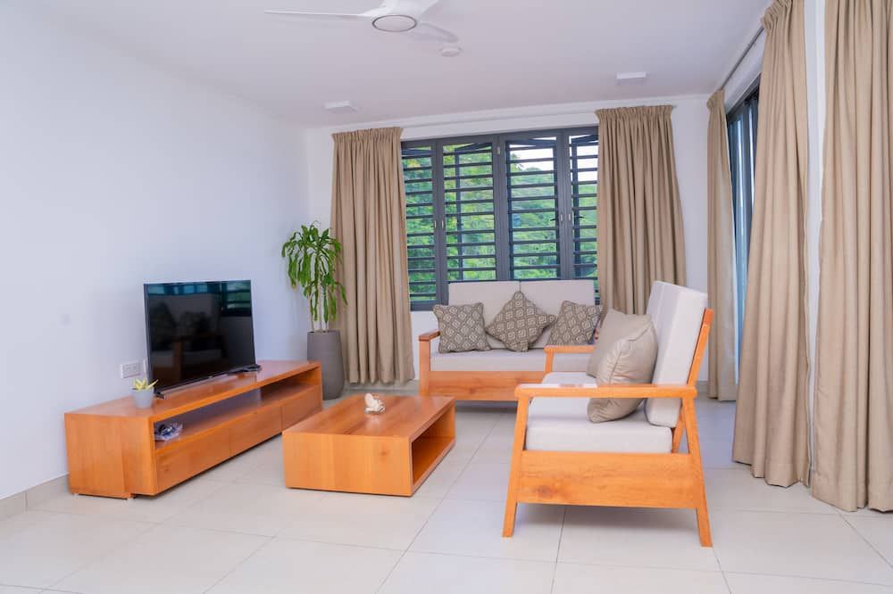 كوليبري هوليداي أبارتمنتس - فيكتوريا - غرفة معيشة