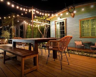 The Black Kingdom - Bangkok - Patio