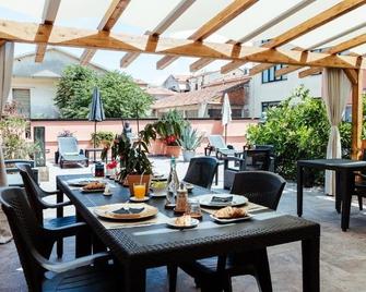 Biobenessere Eco-B&b -Adults Only- Moto&bike Parking - Arezzo - Patio