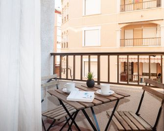 Hotel Eden Mar - Alicante - Balcón