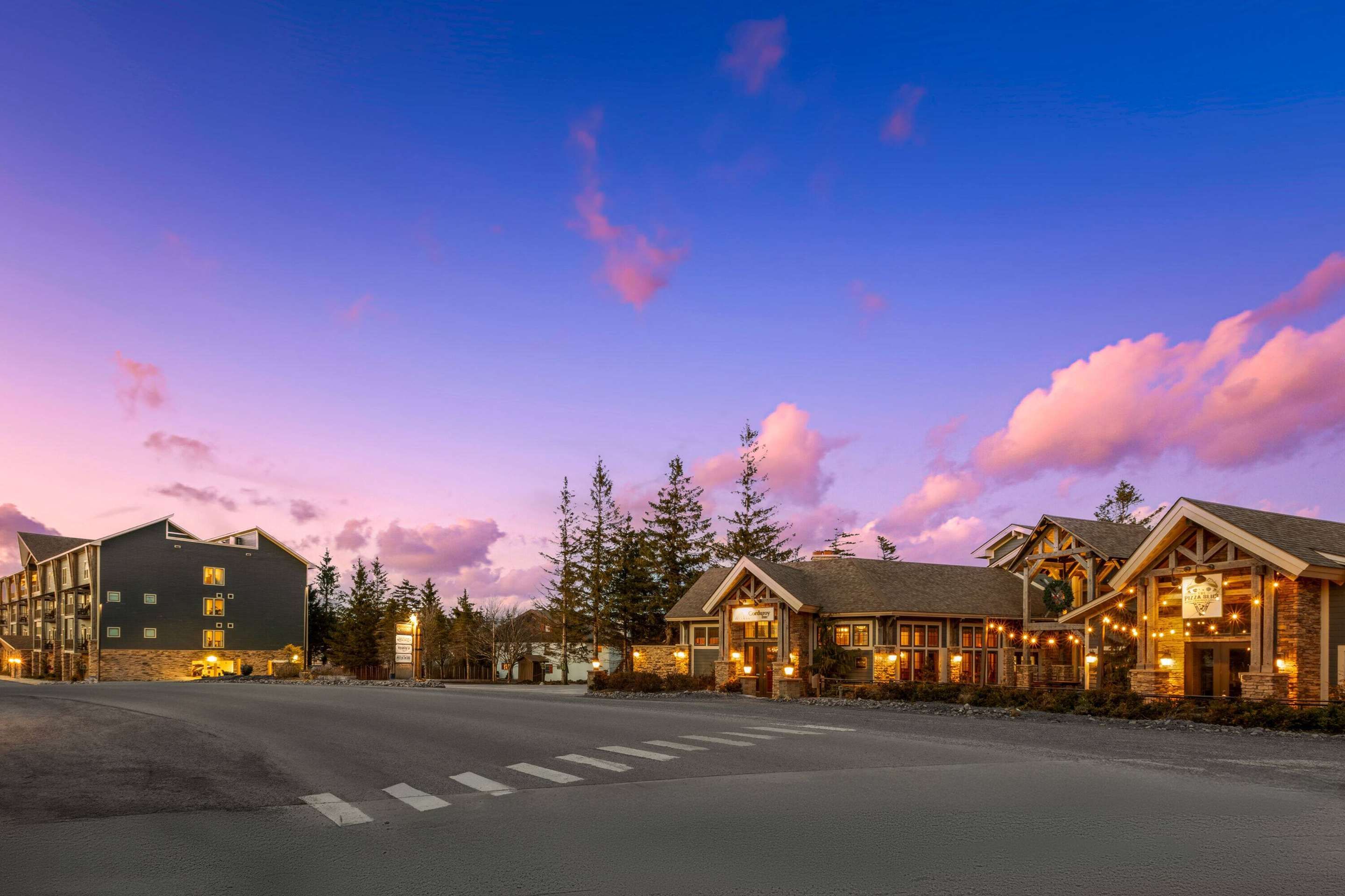 كوردوروي إن آند لودج، ترايدمارك كوليكشن باي ويندام - سنوشو - مبنى