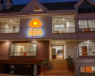 Hotel Agatalh Pinares Alto Pereira - Pereira - Building