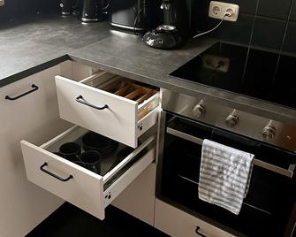 Sonnen Apartment - Bad Aibling - Küche