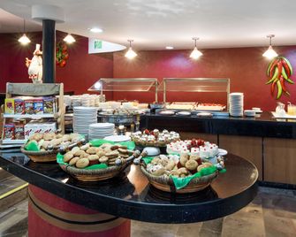 Wyndham Executivo Culiacan - Culiacán - Buffet