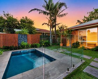 Cozy Garden Grove - Cranbourne - Piscina