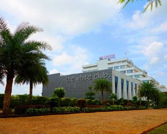 VW キャニオン - ライプル - 建物