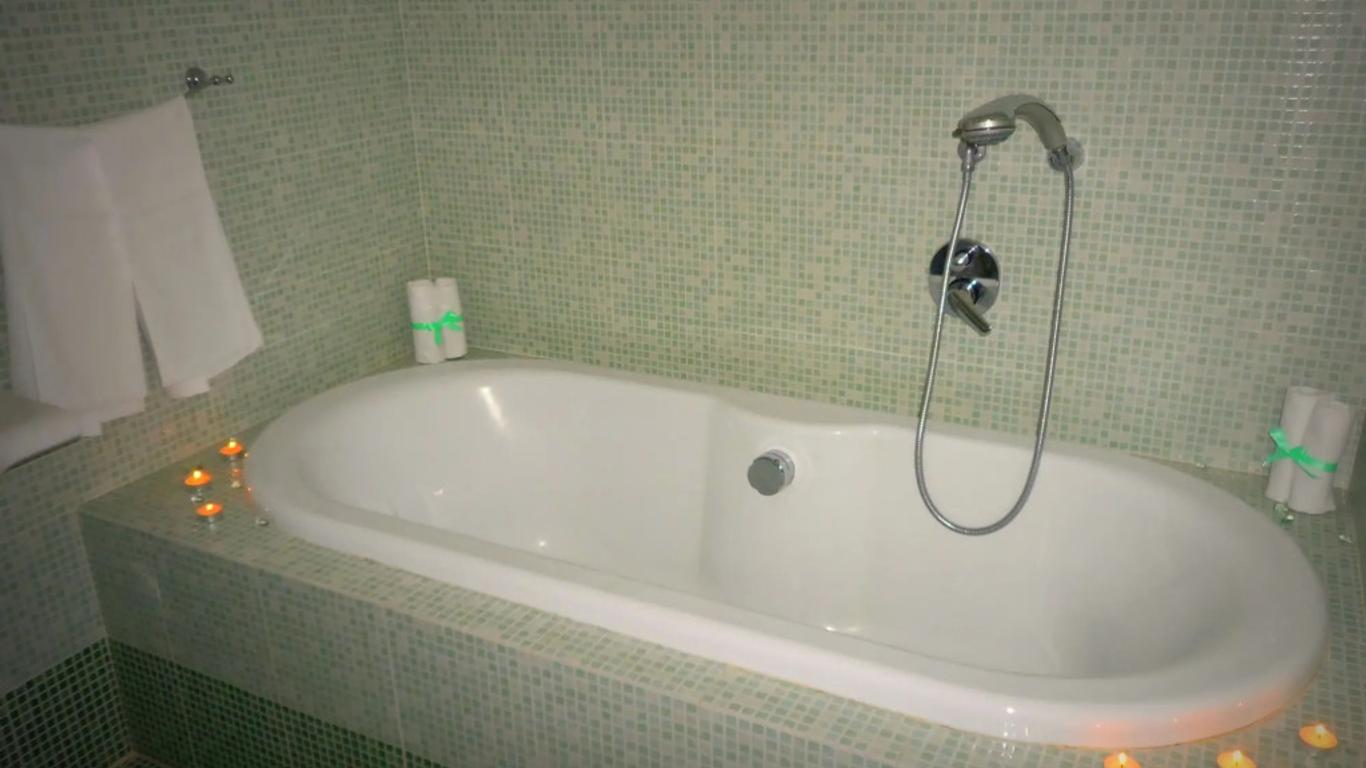 迪西瑪勒酒店 - 喀瓦德蒂雷尼