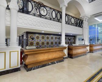 Litore Resort Hotel & Spa - Okurcalar - Front desk