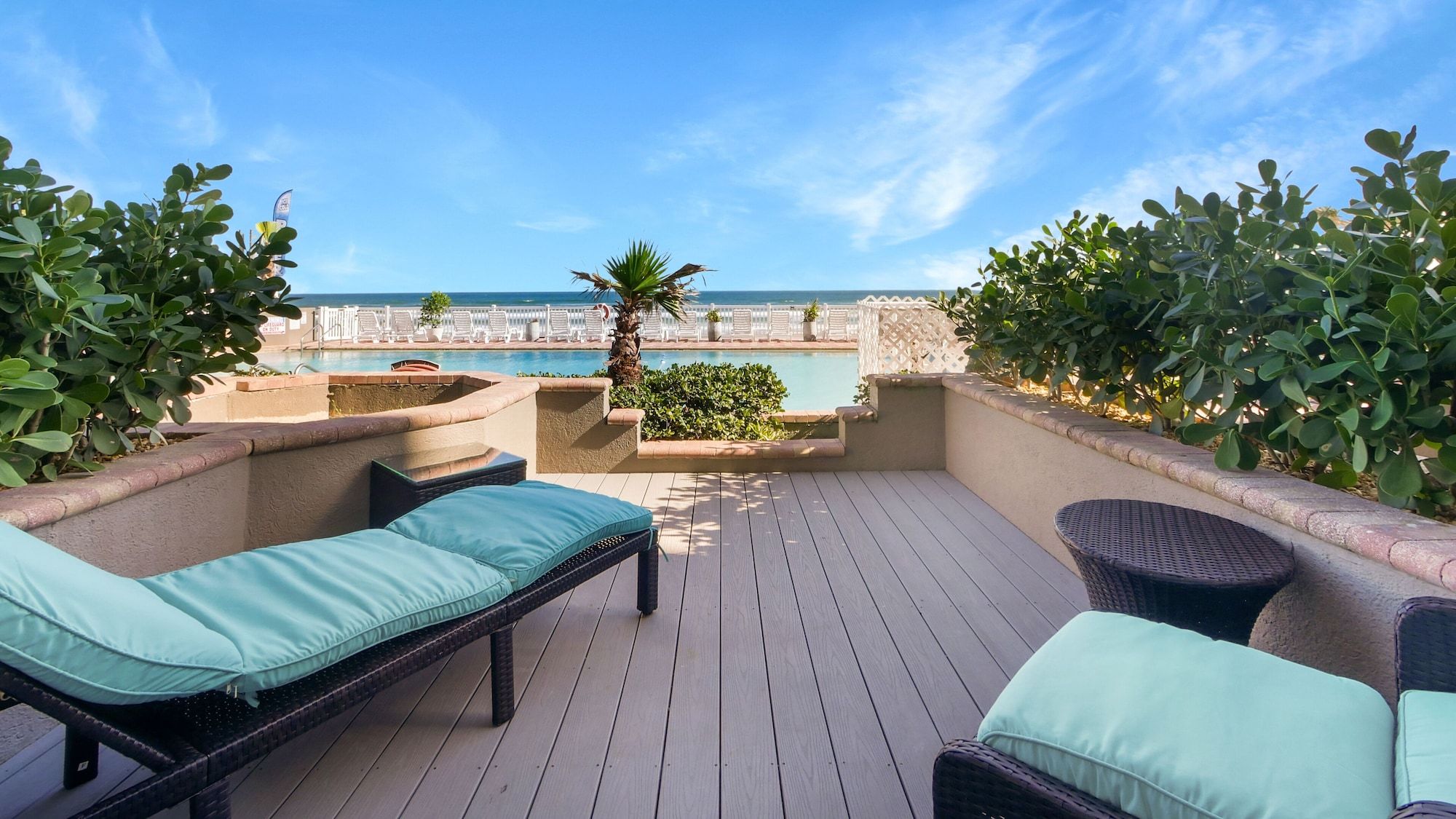 Boardwalk Inn and Suites - Daytona Beach - Balcón
