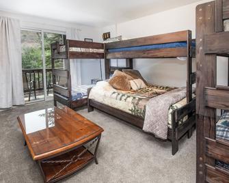 Chelsea Court - Eagle - Eagle - Bedroom