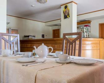 Hotel Plaza - Aversa - Comedor