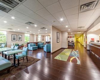 Hampton Inn Front Royal - Front Royal - Lobby