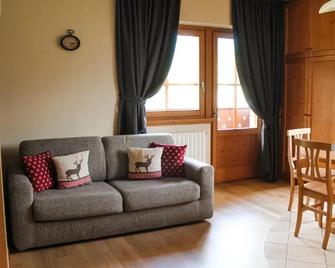 Appartamenti Serena - Bormio - Living room