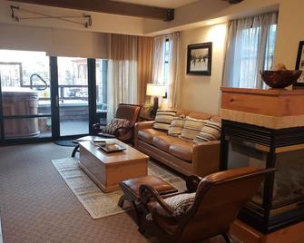 Newpark Resort - Park City - Sala de estar