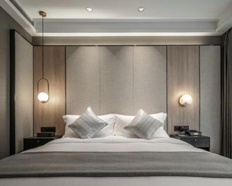 Qinin Hotel - צ'ונגקינג - חדר שינה