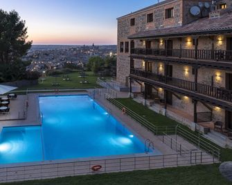Parador de Toledo - Tolède - Piscine