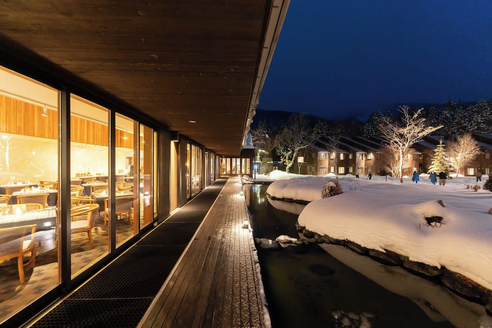 Hotel Sierra Resort Hakuba - Hakuba - Vista del exterior