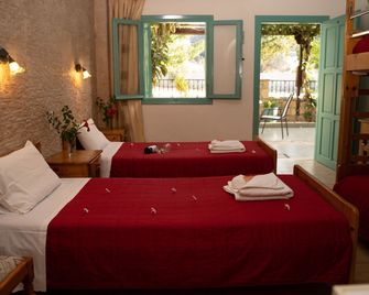 Matala Dimitris Resort - Matala