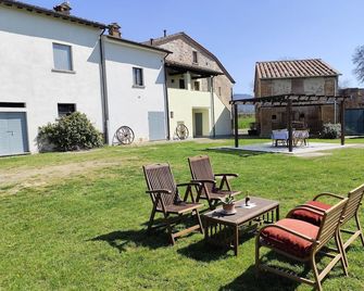 Casa del Contadino - Sansepolcro - Patio