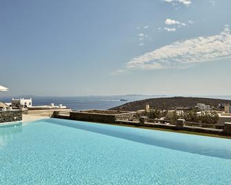 Diles & Rinies - Agios Fokas - Pool