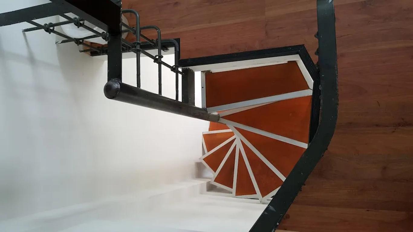 Grupo Kings Suites - Bosques de Duraznos 78