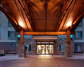 Holiday Inn Express & Suites Denver Airport By IHG - Denver - Edifício