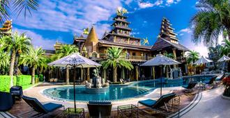 Ammata Lanta Resort - Bangkok - Havuz