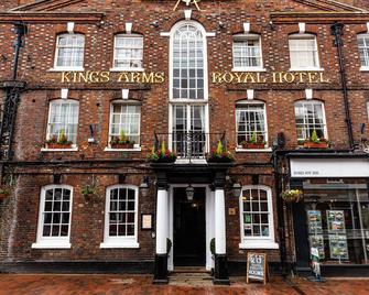 The Kings Arms and Royal Hotel, Godalming, Surrey - Godalming - Building