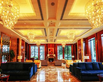 Days Hotel & Suites by Wyndham Sichuan Jiangyou - Mianyang - Lobby