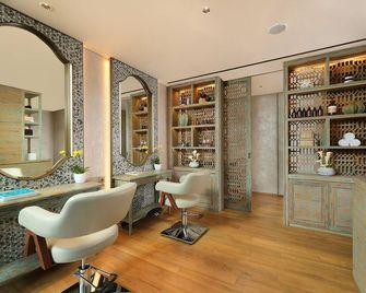 Padma Hotel Semarang - סמראנג - טרקלין