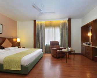 La Sara Grand - Bangalore - Yatak Odası