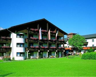 Hotel Edelweiss - Innsbruck - Building