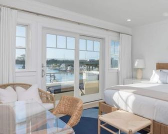 Canoe Place Waterfront Residences - Hampton Bays - Habitación